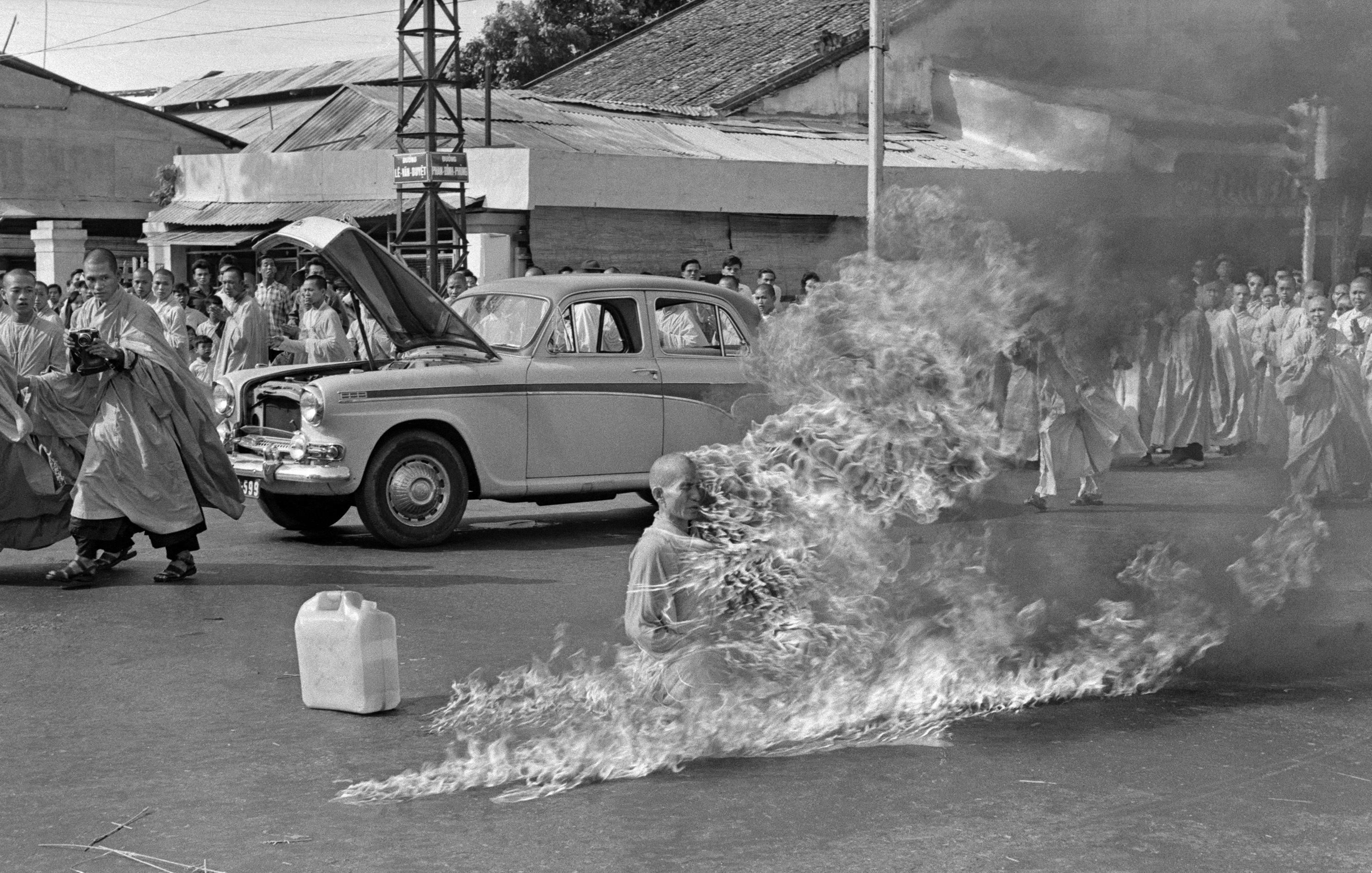 Justice Department self-immolation attempt